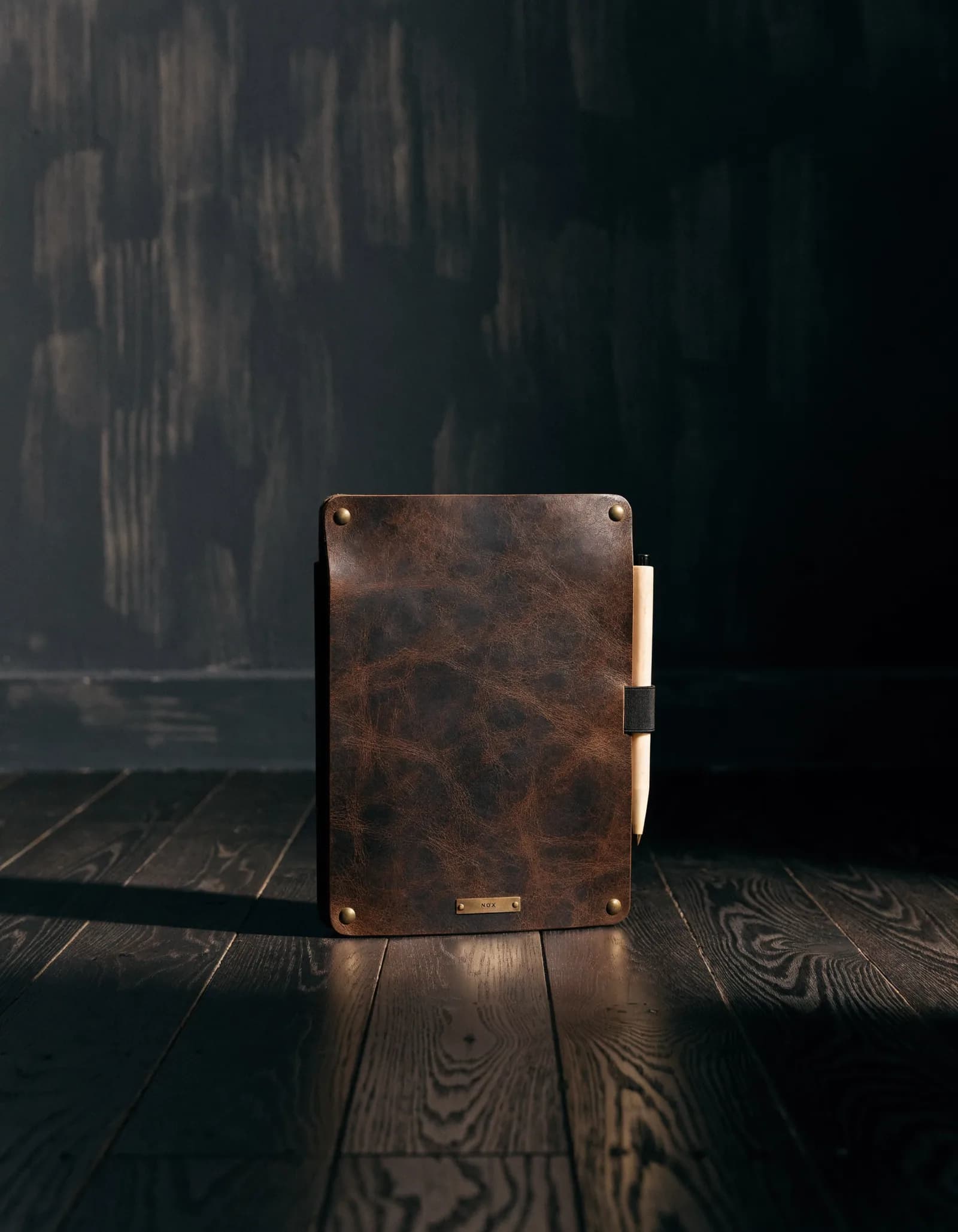 Quill Portfolio A4 — F-03